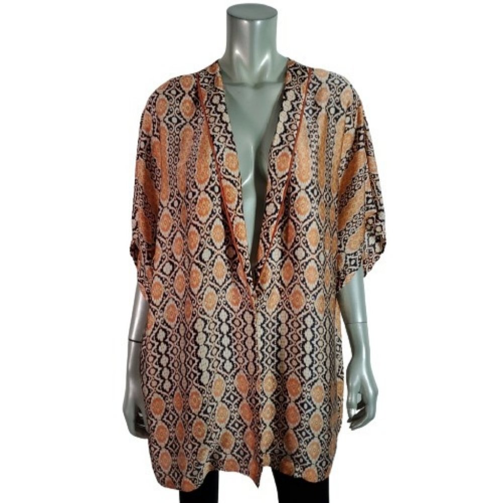 BCBGeneration Kimono Top Size M / L Silky Snap Closure Short Sleeve Orange
